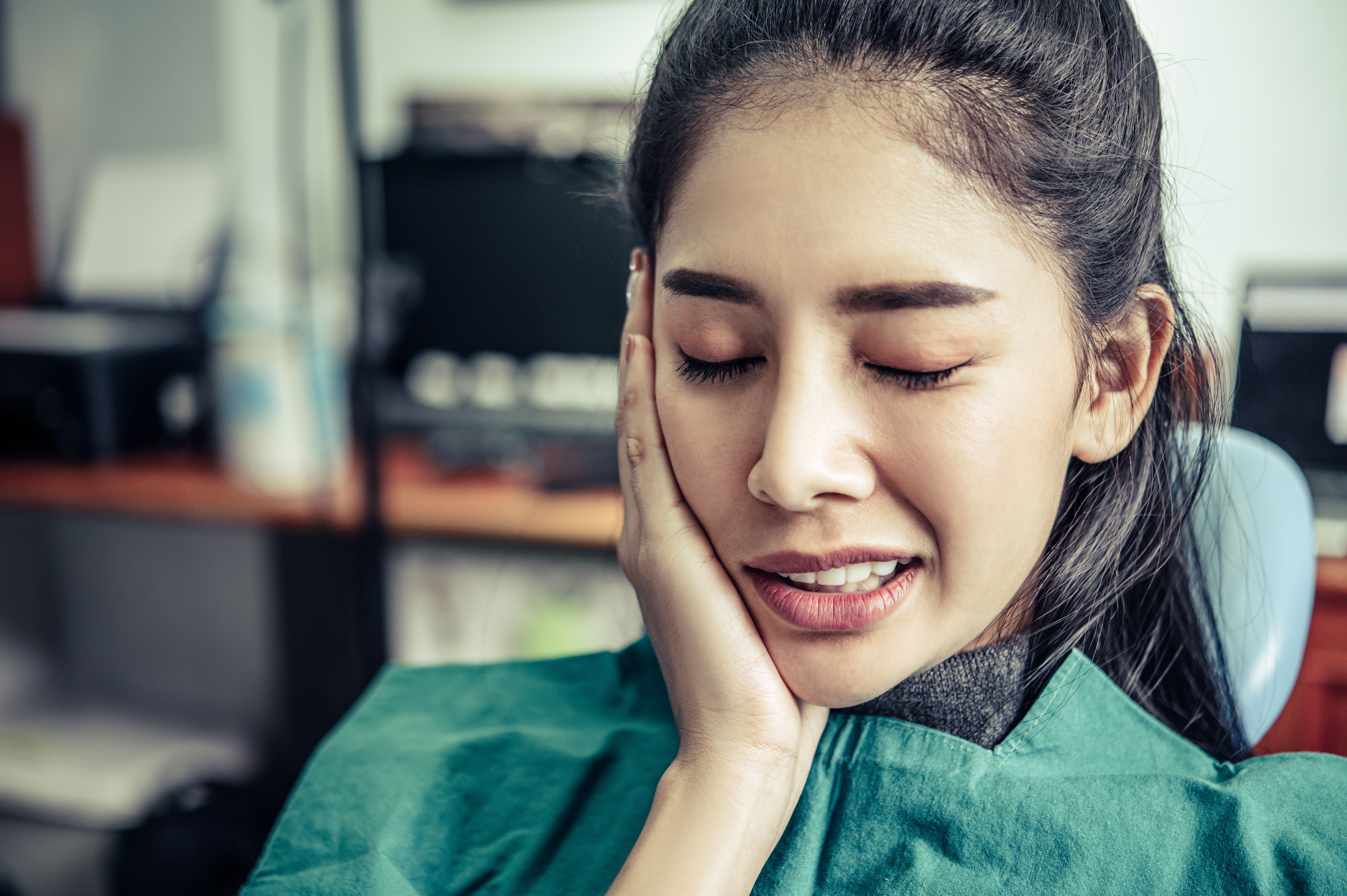 Painless Dentistry: Transforming Dental Care into a Comfortable Experience